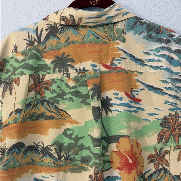 O'Neill TRVLRSERIES Standard Fit Size Medium Tropical Print Men's Shirt - Picture 10 of 11